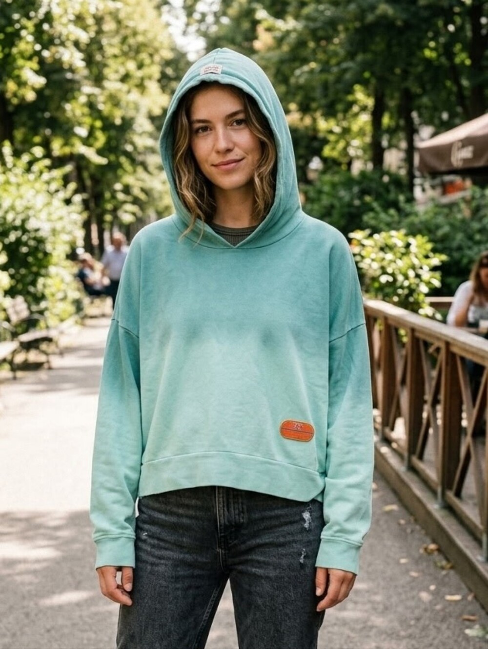 Turquoise Ombre Crop Hoodie Women’s M Oversized Lightweight Pullover Sweatshirt